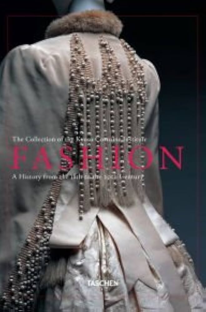 Fashion: Akiko Fukai: 9781435156302: Amazon.com: Books